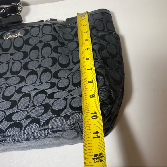 Coach Signature Gallery East West Black  Tote Handbag Purpose - Picture 13 of 16